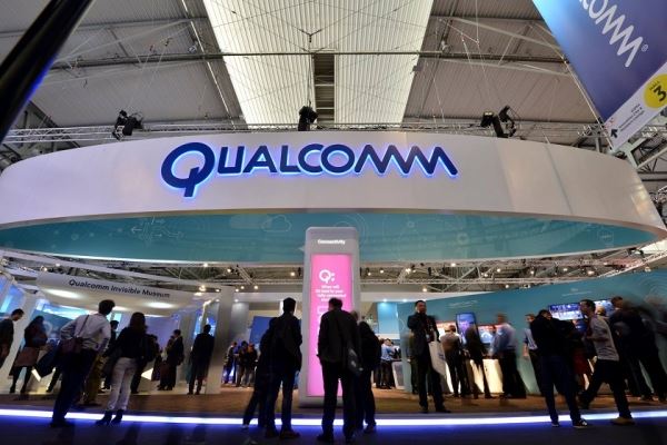 <br />
					LG объединилась с Apple, Intel и Huawei в судебной «войне» против Qualcomm<br />
				