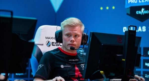 Обычный день игрока Astralis по CS:GO — в одиночку защитить точку и сделать «эйс»