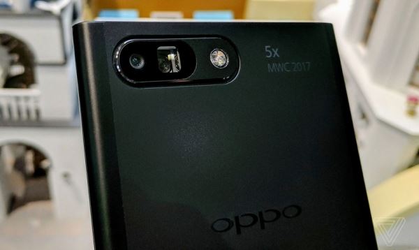 <br />
					Oppo представит технологию 10-кратного гибридного зума для смартфонов<br />
				