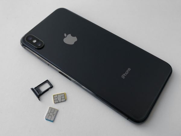 Зачем нужны сразу два iPhone. Секрет в правильной настройке