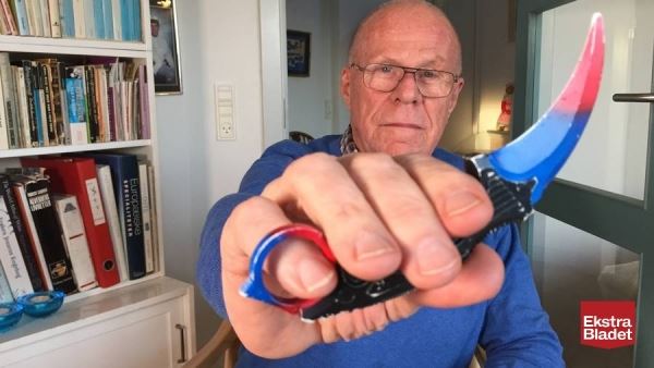 80-летний пенсионер купил внуку «керамбит» из CS:GO. Полиция конфисковала нож и выписала штраф