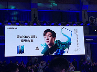 Вышел первый смартфон Samsung с отверстием в экране Samsung Galaxy A8s